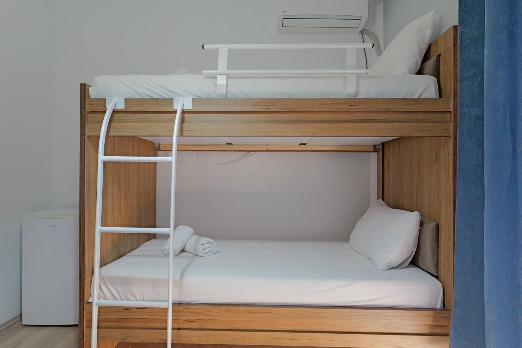 Hotel Holiday Σαράντα Εξωτερικό φωτογραφία