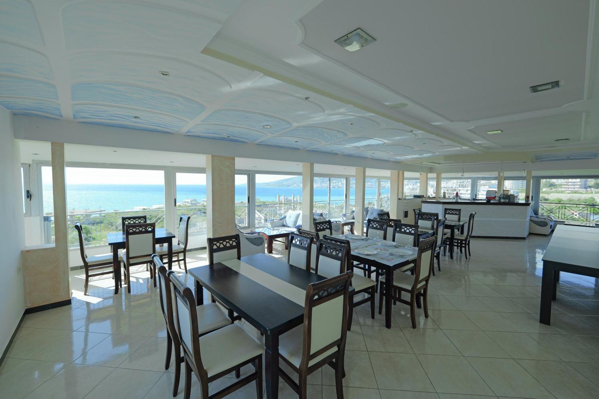 Hotel Holiday Σαράντα Εξωτερικό φωτογραφία