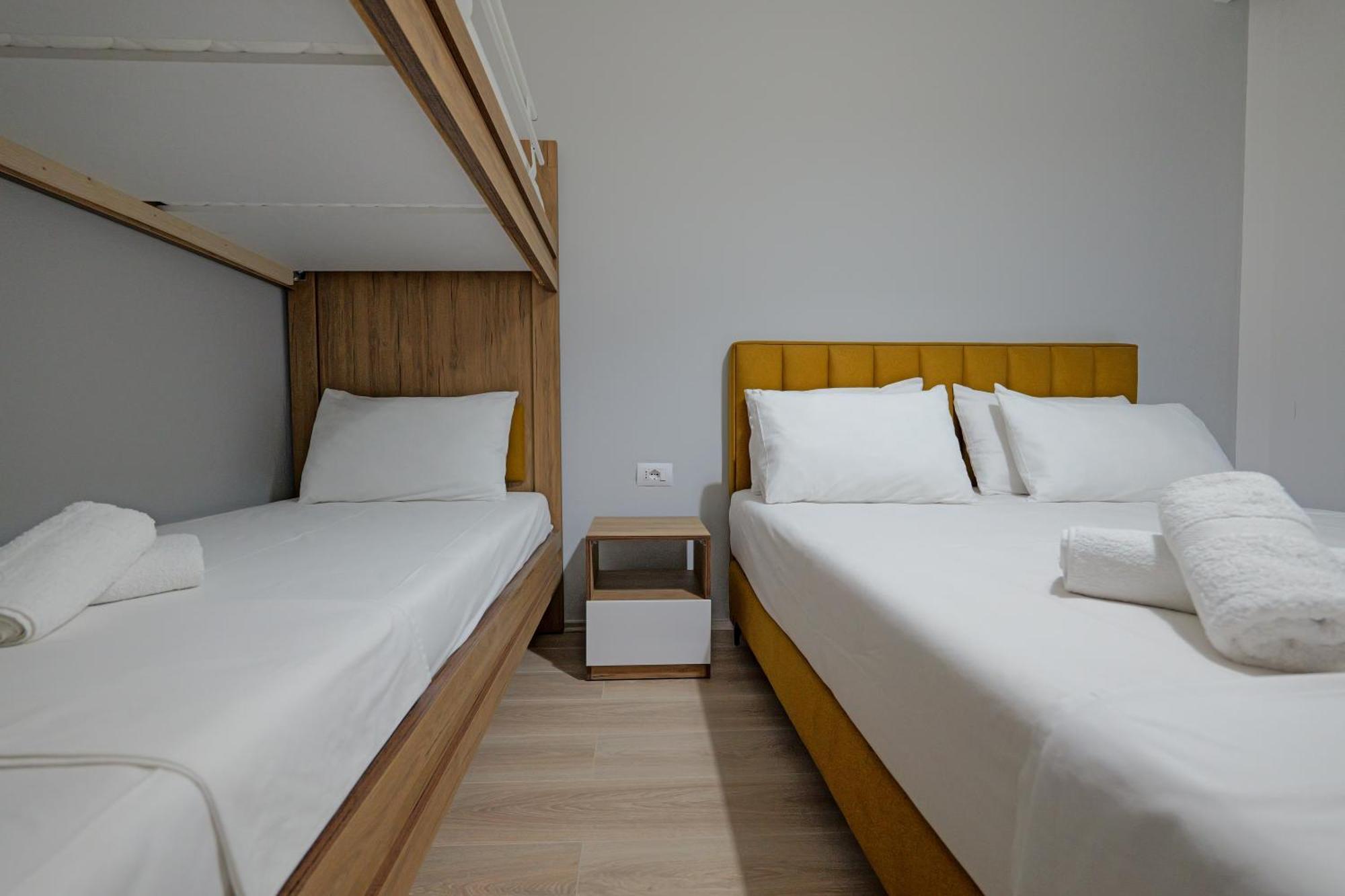Hotel Holiday Σαράντα Εξωτερικό φωτογραφία