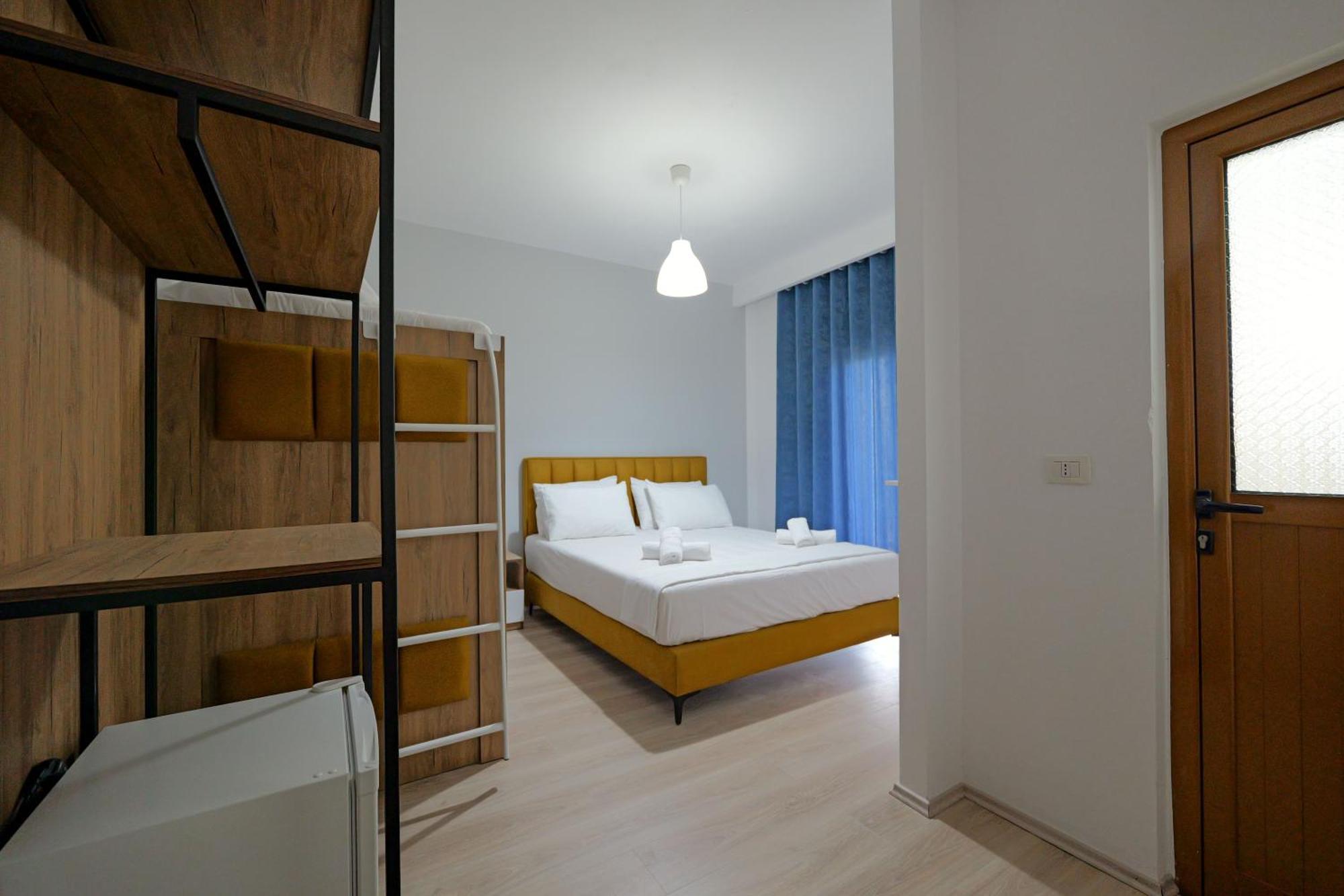 Hotel Holiday Σαράντα Εξωτερικό φωτογραφία