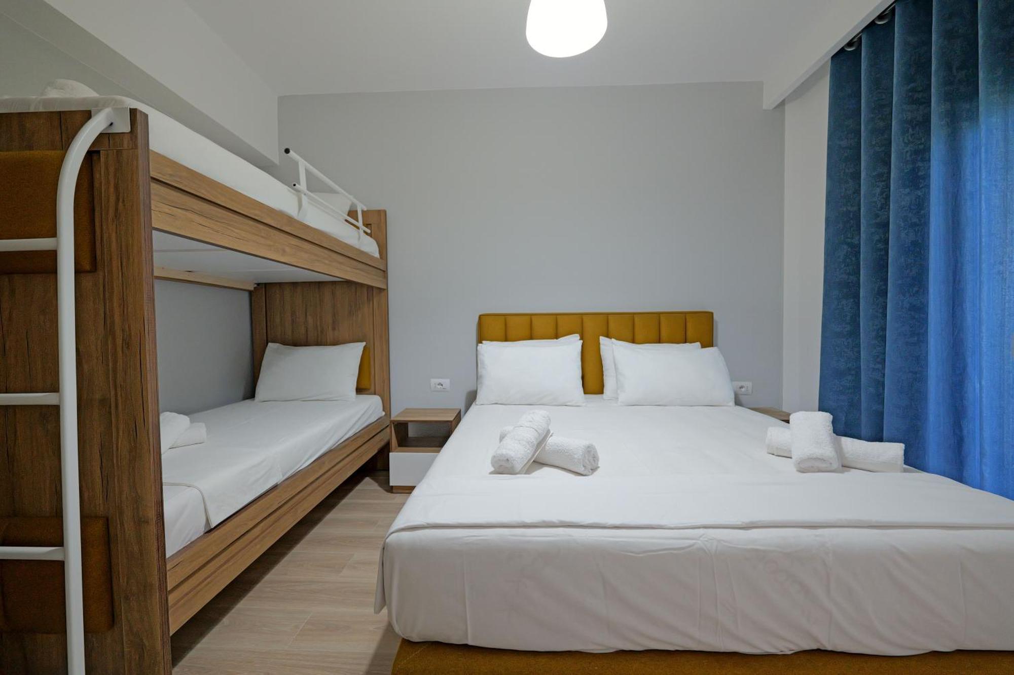 Hotel Holiday Σαράντα Εξωτερικό φωτογραφία